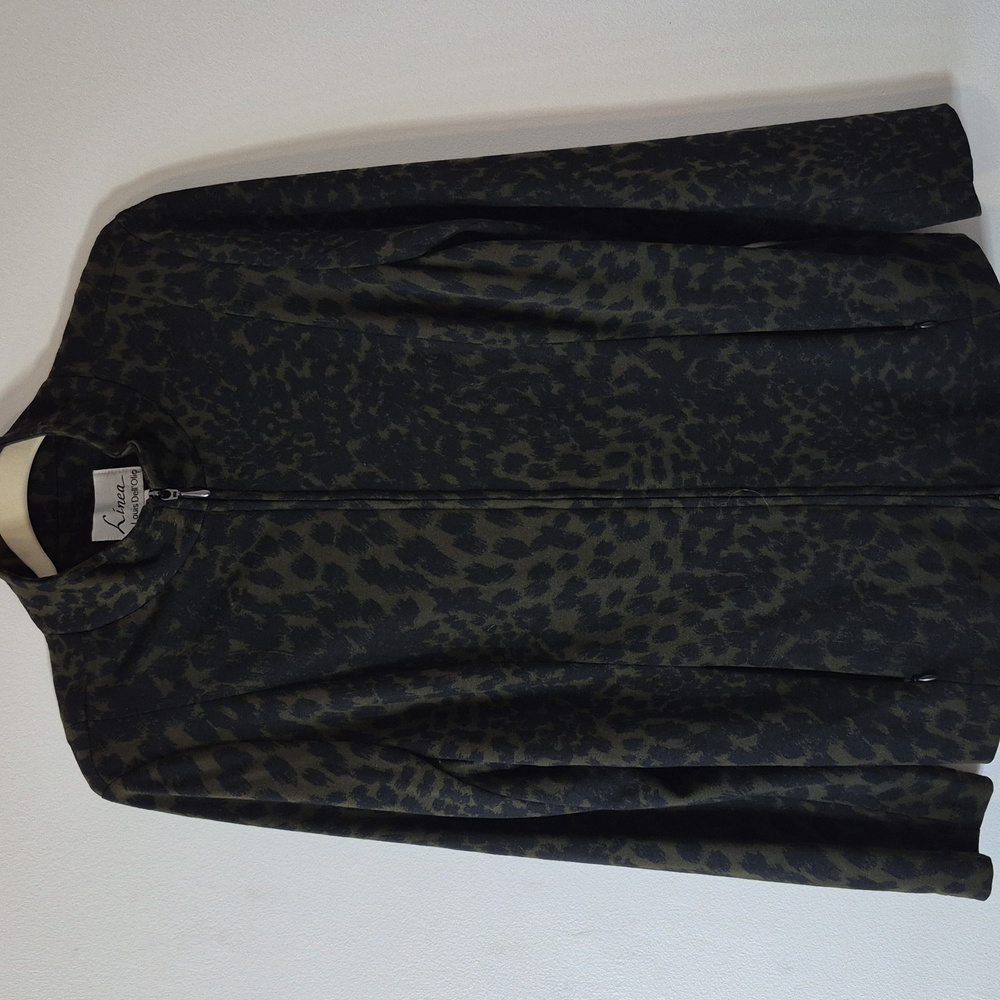 LINEA by Louis Dell'Olio Jacket (L) Dark Olive & Black Animal Jacket